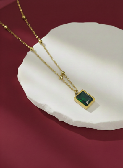 Green Glow Necklace